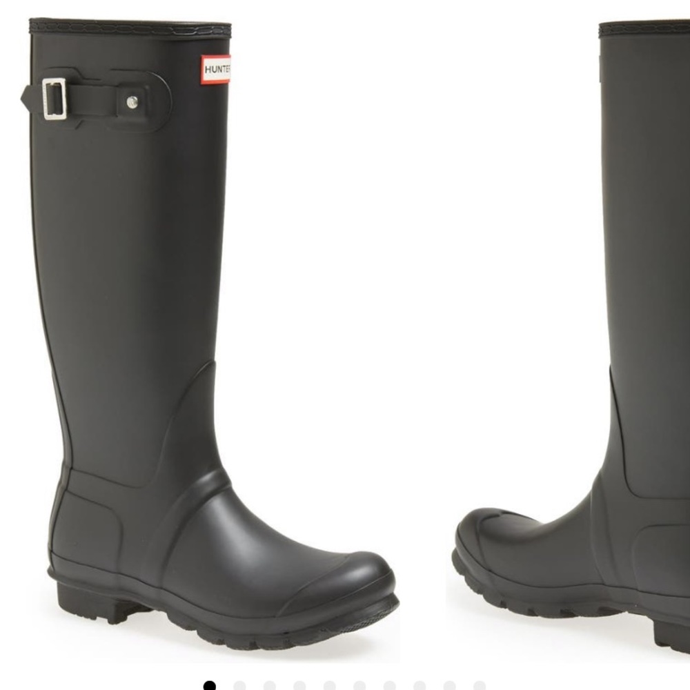 Hunter tall black rubber rain boots